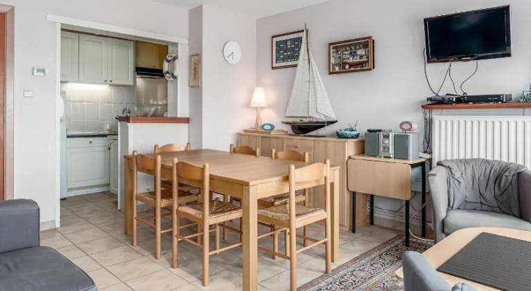 Rental apartment | Next to the beach | Pet-friendly in De Panne