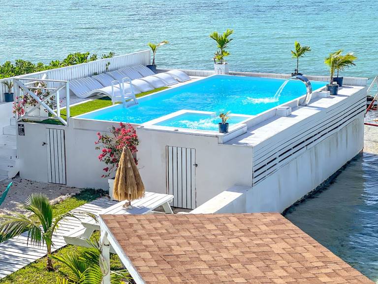 House Nassau