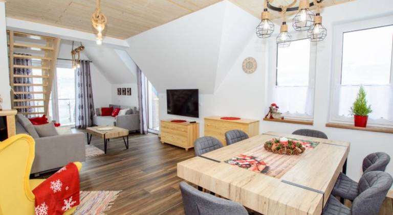Holiday apartment with yard, sauna & pool — photo 3