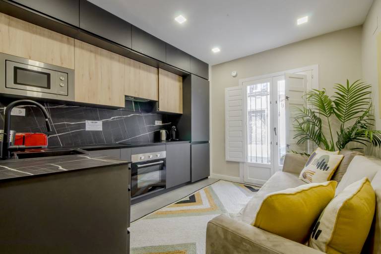 Apartment | Next to Royal Palace of Madrid | Pet-friendly — photo 4