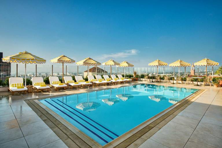 The Hollywood Grande, Autograph Collection — photo 2