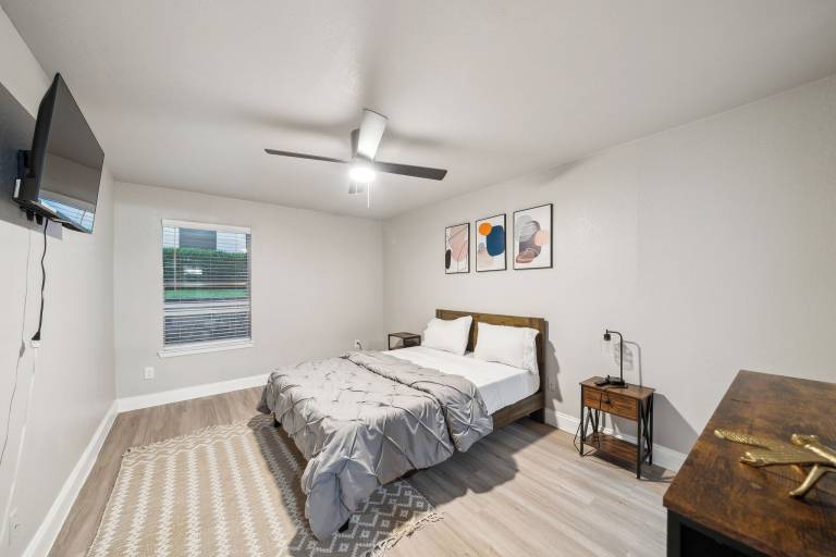 Apartment  Grand Prairie