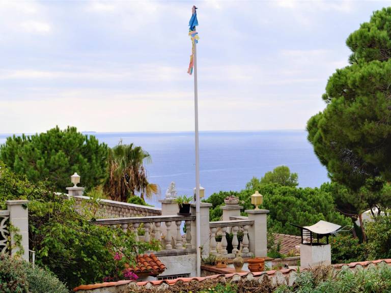 Villa with terrace, barbecue & pool | Sea view | Beach nearby | Pets allowed — photo 3