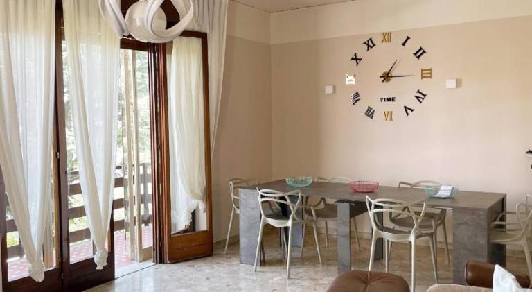 Big villa with hot tub, garden & patio | Close to the beach | Pets are welcome — photo 5