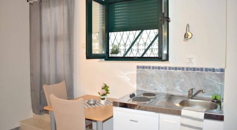 Holiday apartment with patio | Near Diocletian's Palace — photo 3