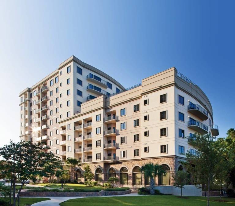 Condo  Downtown