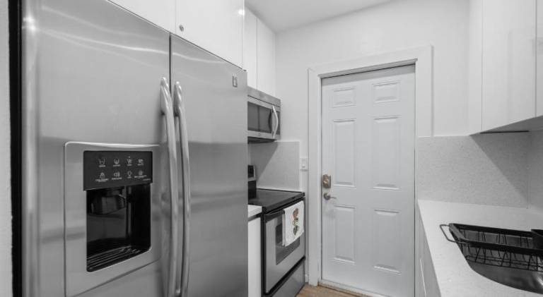 Charming vacation home | Pet-friendly — photo 2