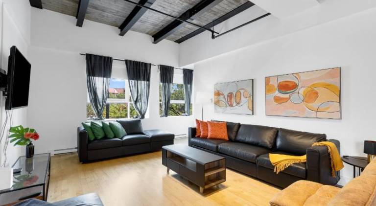 279 m&sup2; Ferienwohnung