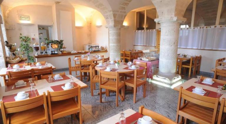 Hotellerie Saint Yves — photo 2
