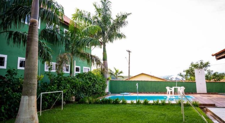 Ample vacation home with pool | Dogs allowed — photo 4