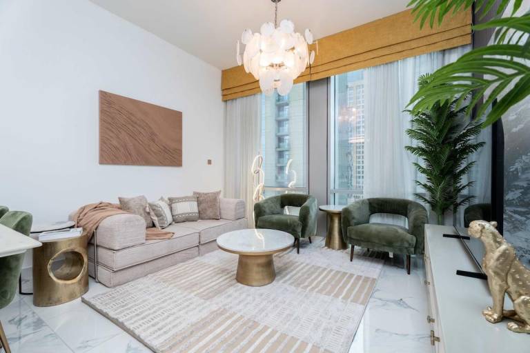 Nice house with pool | Pets allowed in Dubai