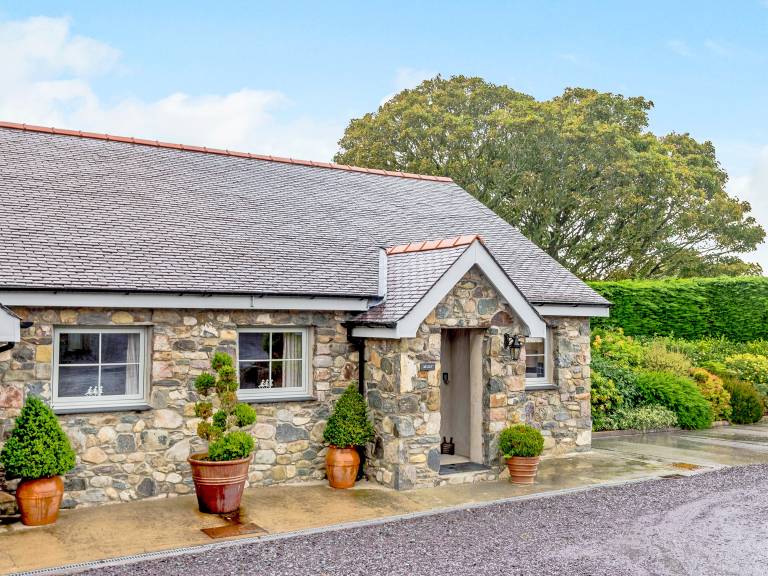 Child-friendly lovely cottage with garden | Pets allowed — photo 2