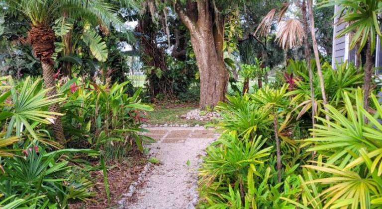 Spacious vacation home with pool | Pet-friendly — photo 2