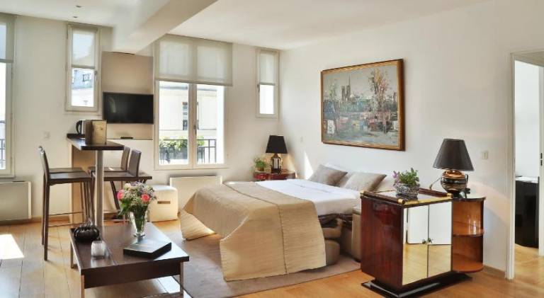 Rental apartment | Near Sacré-Cœur | Suitable for remote work | Pets are welcome — photo 2