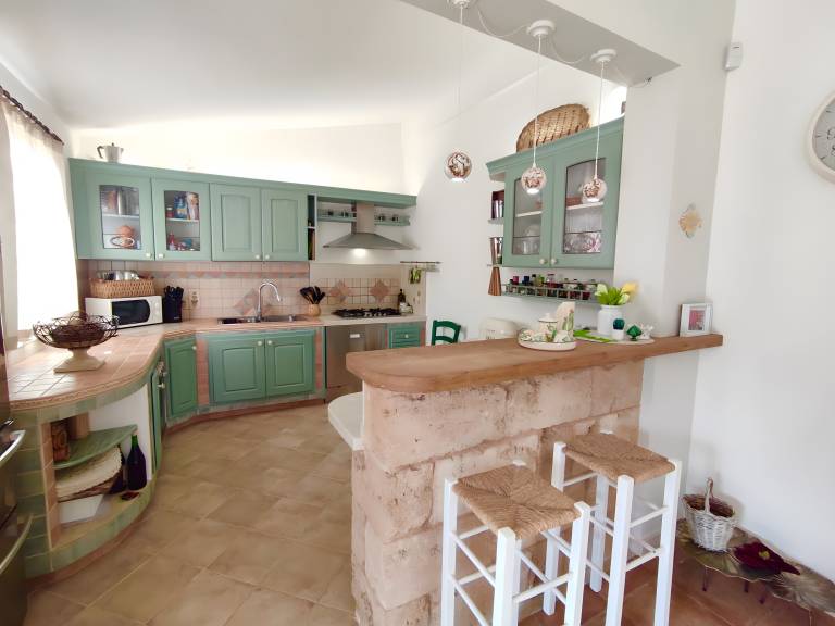 Fully equipped beautiful house with BBQ, terrace & fast internet | Garden view | Perfect for remote work | Pets are welcome — photo 3