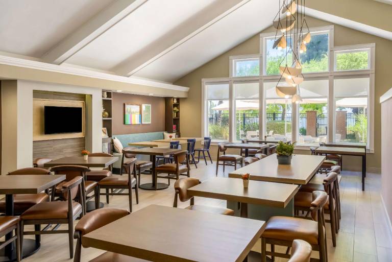 Sonesta ES Suites San Francisco Airport Oyster Point Waterfront — photo 4