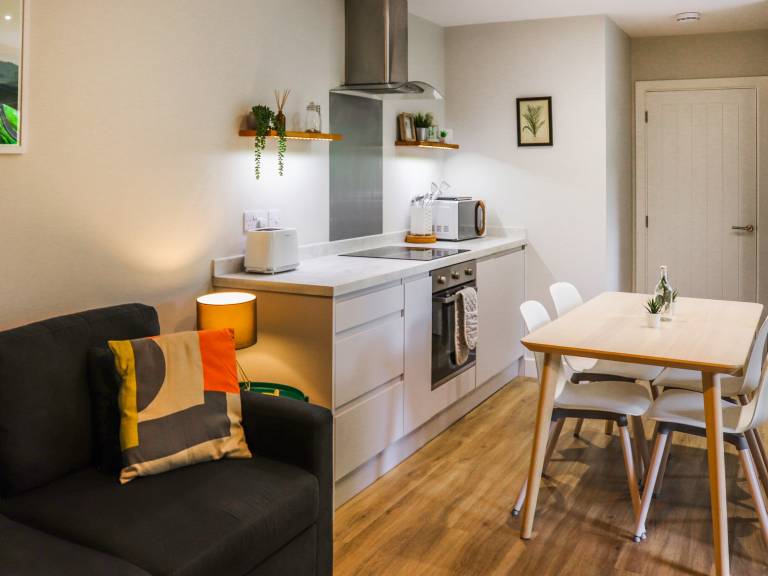 Family-oriented charming cottage with garden & jacuzzi | Pet-friendly — photo 5