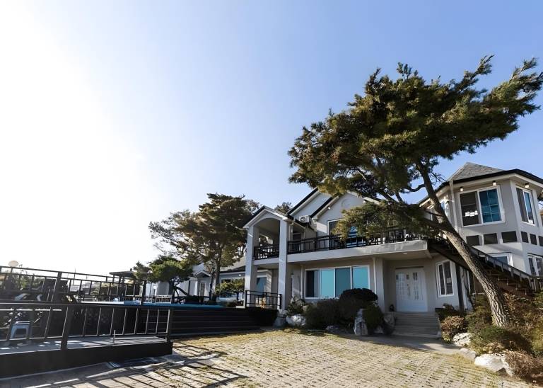 Bada Pungwol Pension in Incheon