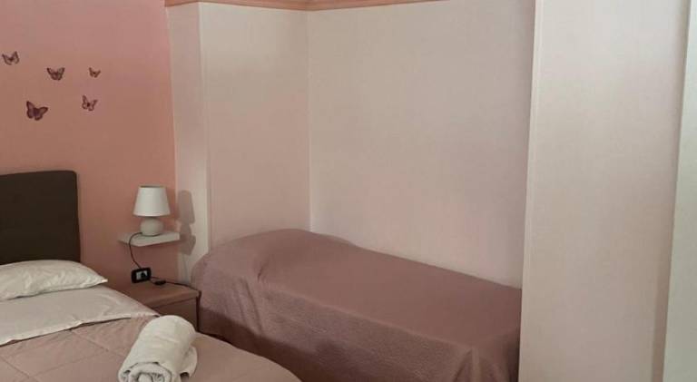 House with 1 room for 4 persons in Andria