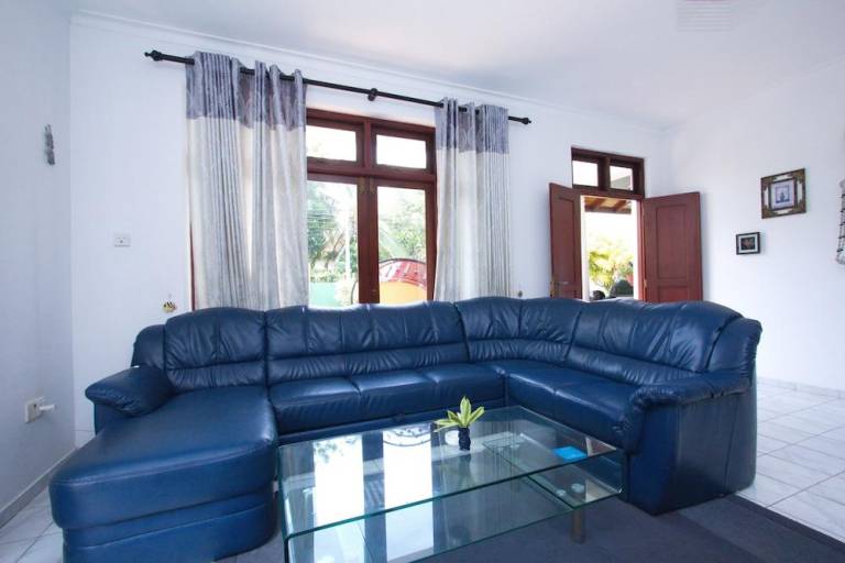 The Blue Beach Guesthouse — photo 2
