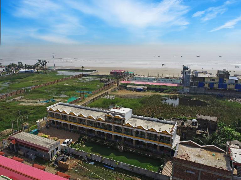 Resort  Silampur