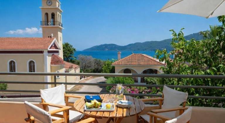 Vacation home with terrace | Suitable for remote work in Kefalonia