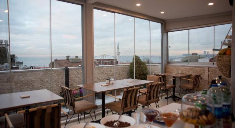 Serviced apartment with terrace | Next to Hagia Sophia — photo 3