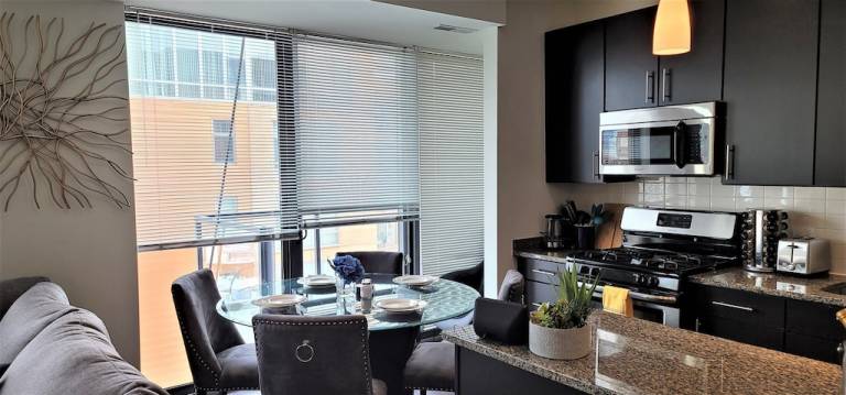 Condo  Kenilworth