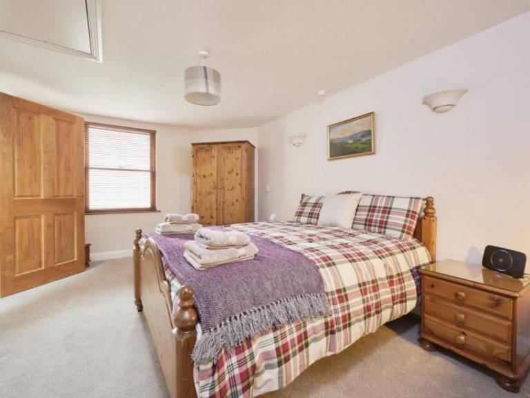Fully equipped nice cottage with yard | Pets are welcome — photo 5