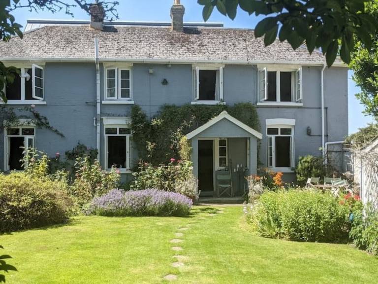 Cottage Cowes