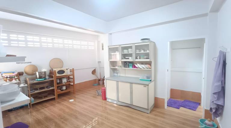 Vacation home with 3 rooms for 6 persons in Phetchaburi