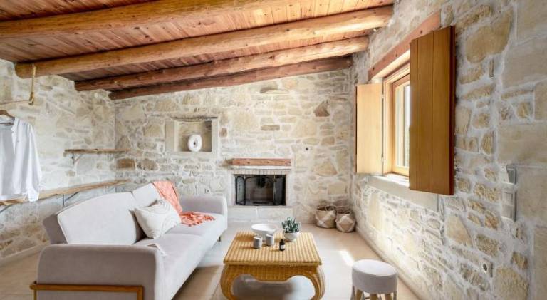 New Villa Myre3, A Family-Friendly Retreat in Crete with Private Pool & 3 Apartments — photo 3