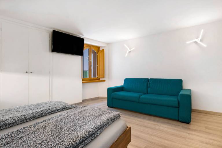 Charming lodge with sauna & fast internet | City view | Pets are welcome — photo 2