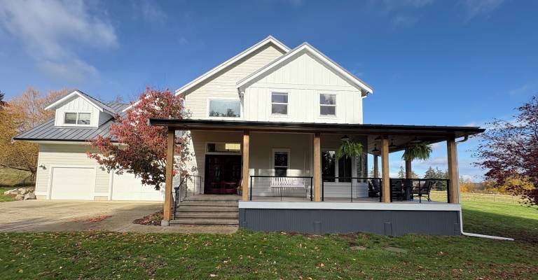 House Lummi Island