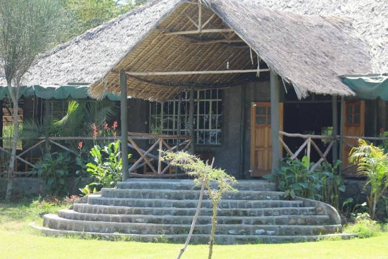Lodge  Mbaruk