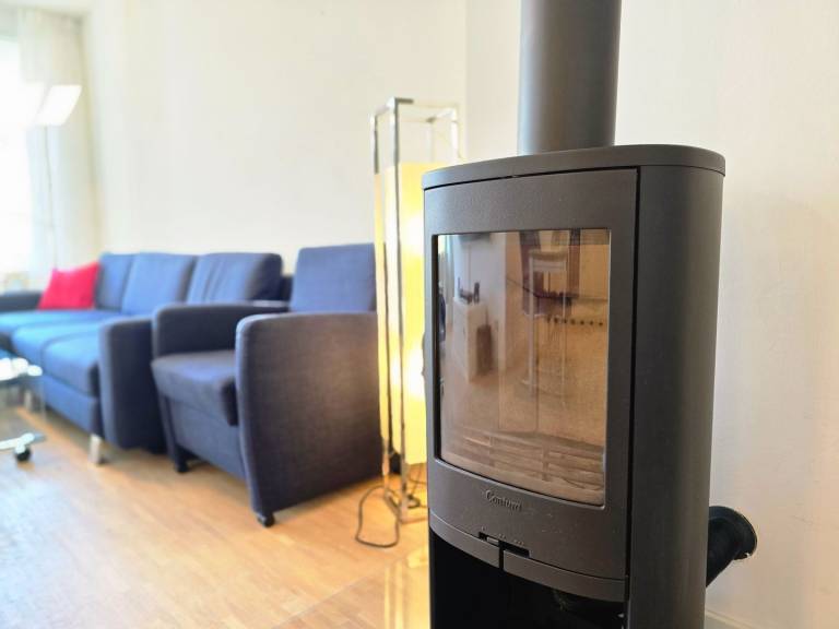 Ferienwohnung mit 1 Schlafzimmer, Kamin und Balkon — photo 4