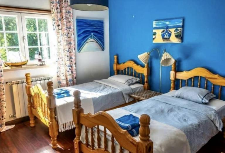 Farmhouse Sleeps 8 with Pool & Horses — photo 4