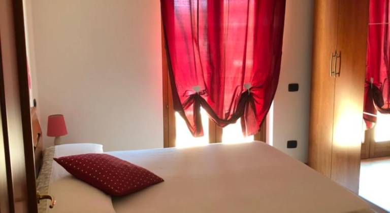 Apartment with 2 rooms for 5 persons — photo 2