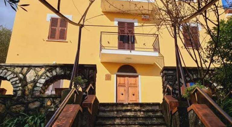 Apartment with 2 rooms for 6 persons — photo 3
