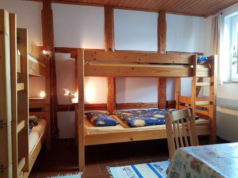 Apartment with barbecue & garden — photo 3