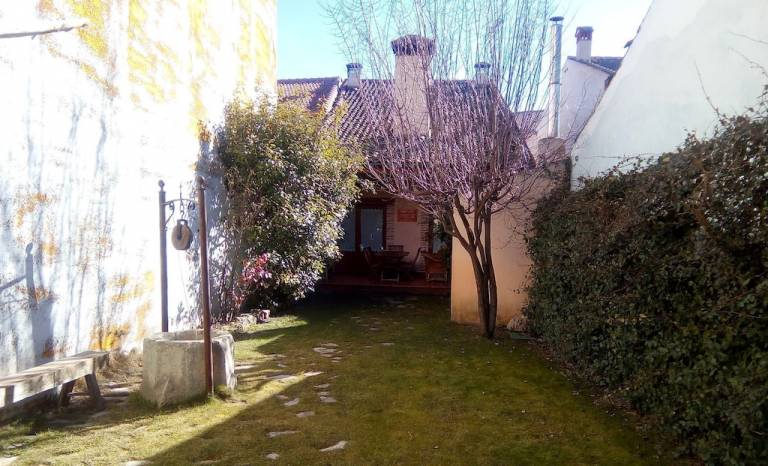 Casa Sauquillo de Cabezas