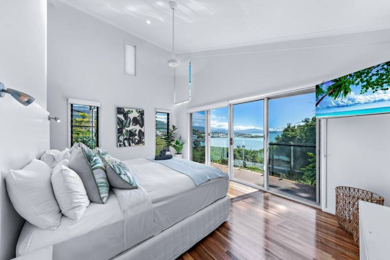 House  Airlie Beach