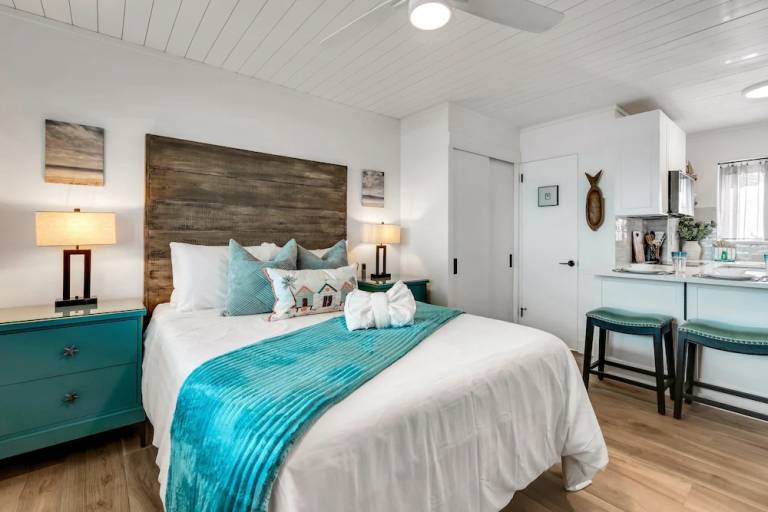 Resort  Treasure Island