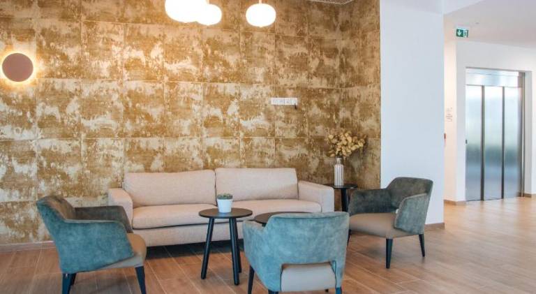 Serviced apartment with terrace & yard | Near Citadel of Lille — photo 5