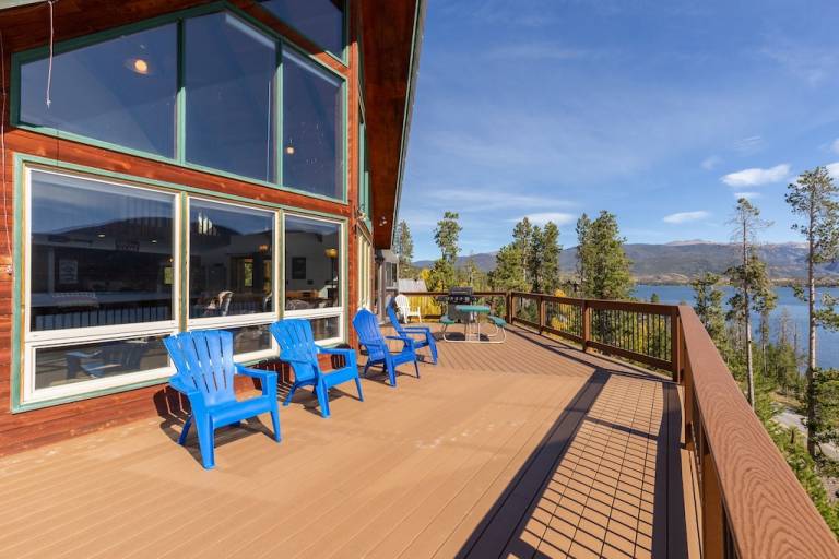 House Grand Lake