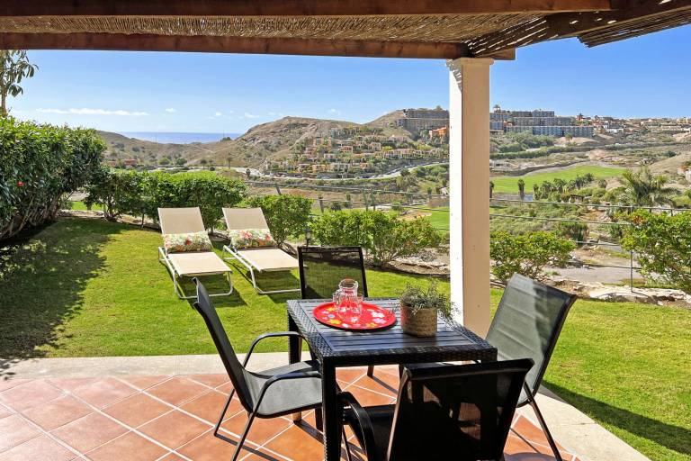 Fully equipped vacation home with terrace, garden & heated pool | Pet-friendly — photo 4
