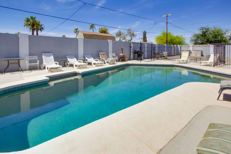 Ultimate Phoenix Group Getaway Patio Pool