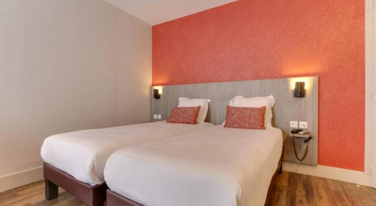 Sure Hotel by Best Western Paris Gare du Nord — photo 2
