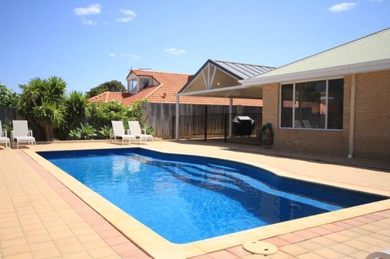House  Mindarie