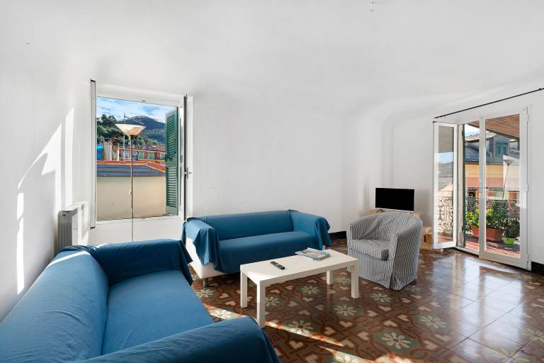 Holiday apartment with patio — photo 2